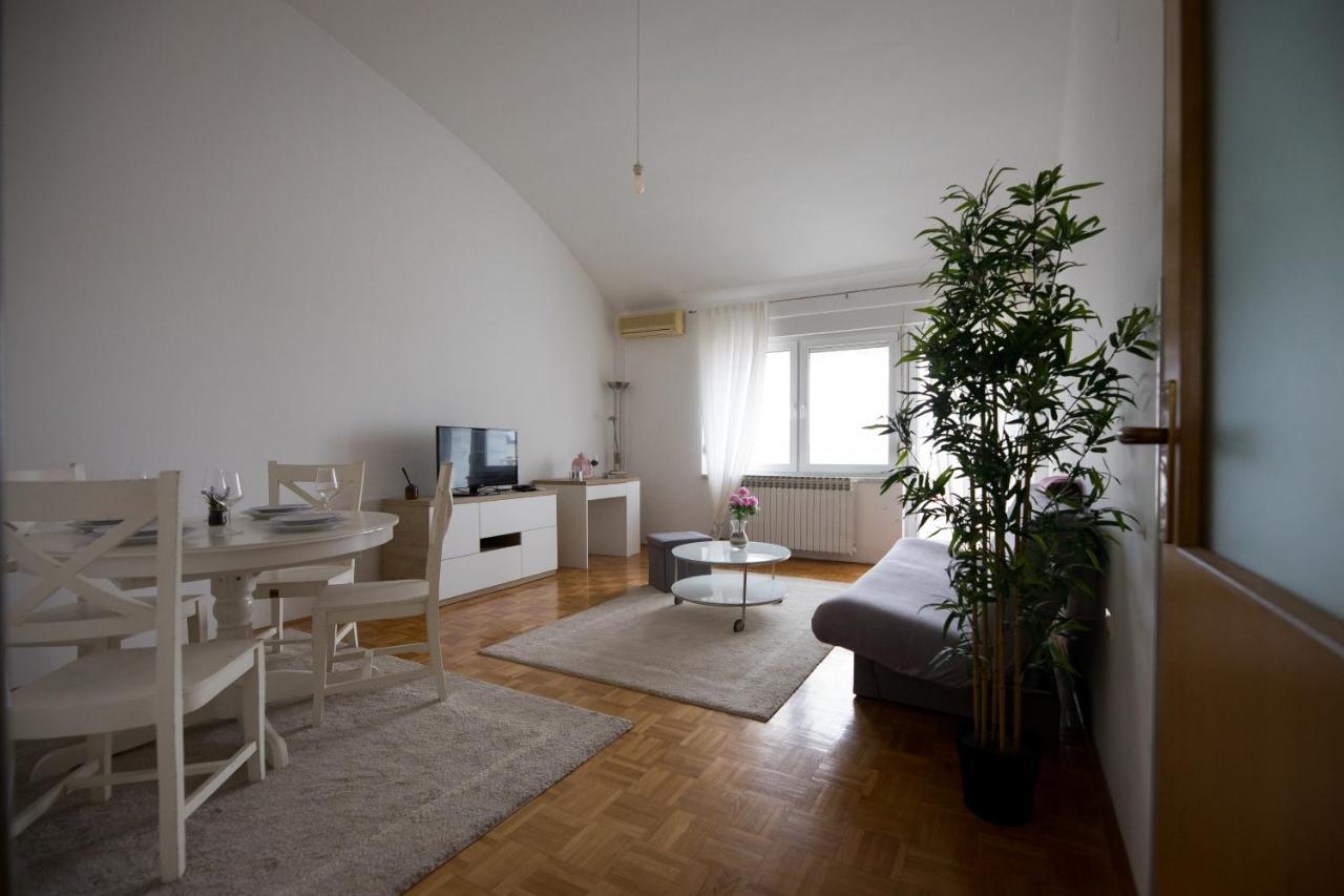 Apartman Ana Apartment Osijek Exterior foto