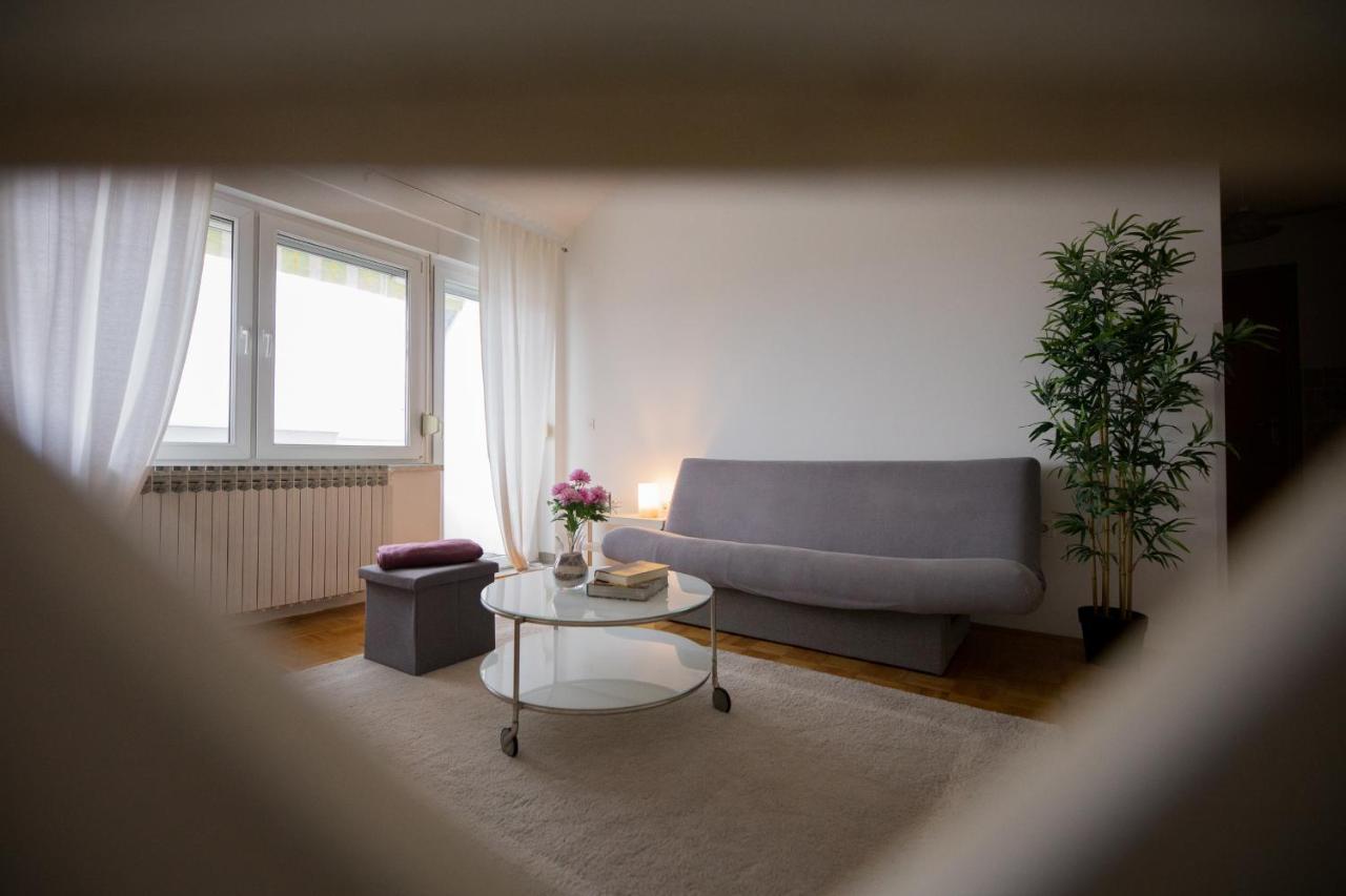 Apartman Ana Apartment Osijek Exterior foto